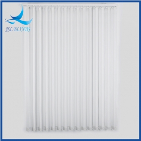 Persianas y cortinas verticales para ventanas