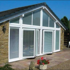 Ventanas de UPVC con persianas integradas
